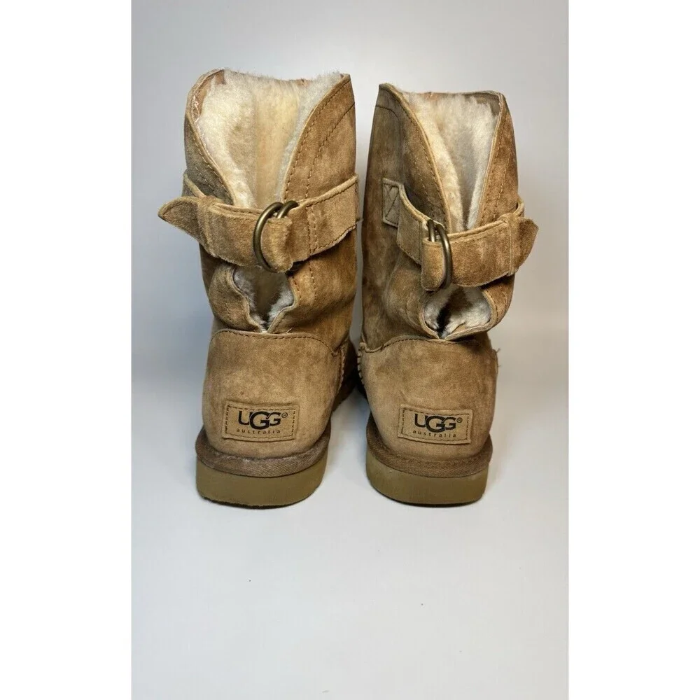 UGG Remora Short Boots Womens Size 9 Chestnut Leather Shearling Fur Lined